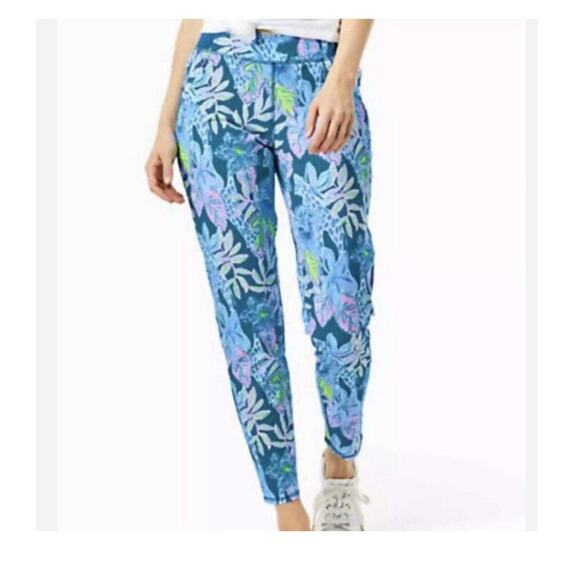 Lilly Pulitzer EUC- Run around Pants- Tall me about it Size XL - Picture 1 of 7